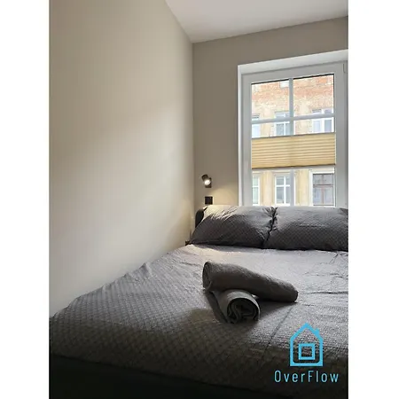Sir Yodington - 15 Minutes To Old Town & Seaside & Airport Homestay *